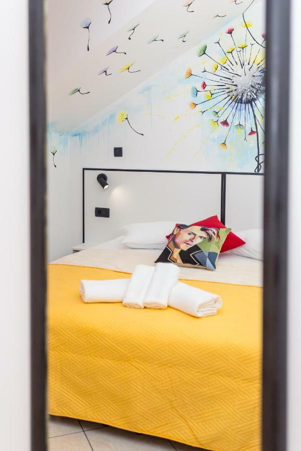 Mima'S Rooms Omis Ngoại thất bức ảnh