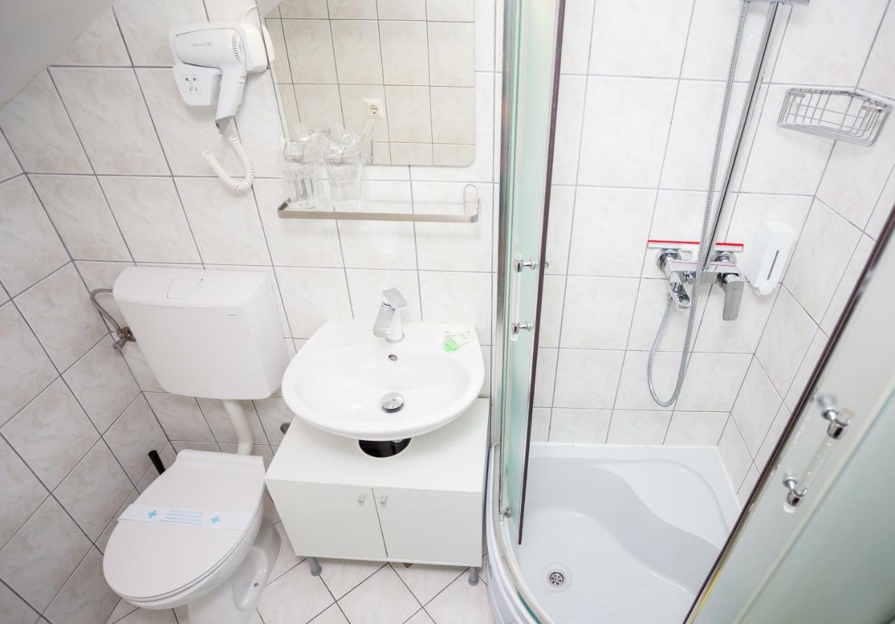 Mima'S Rooms Omis Ngoại thất bức ảnh